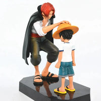 Luffy and Shanks Hat Gift Figurine (19 cm)