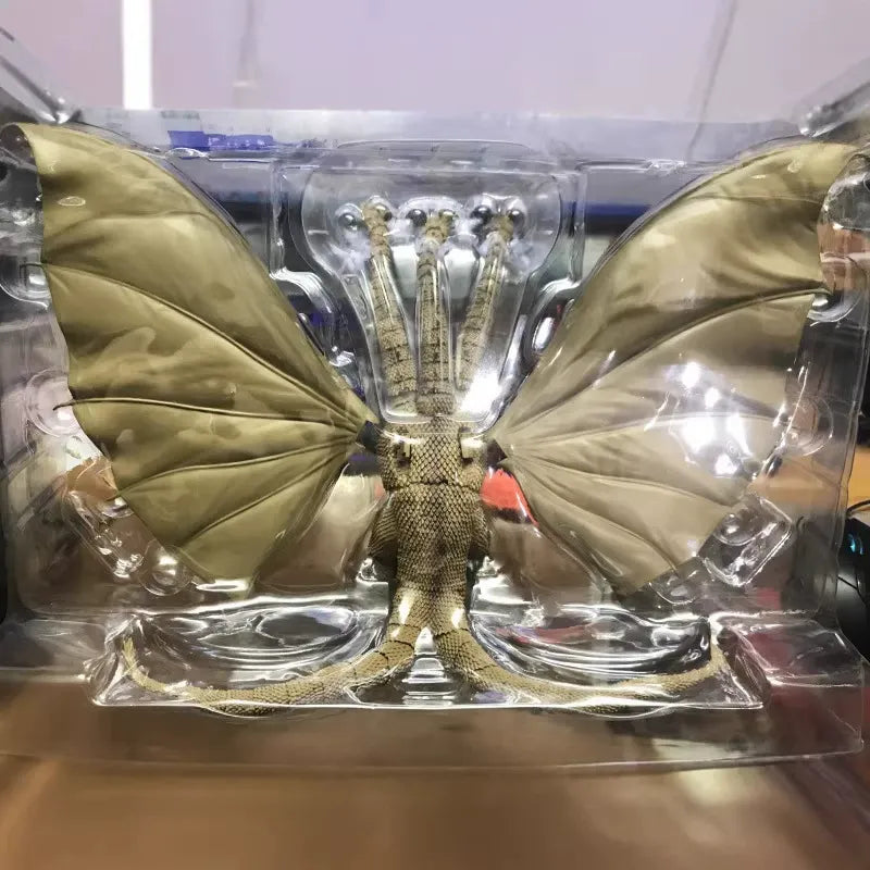 Legend Creation King Ghidorah Figure (30 cm)
