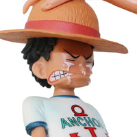 Luffy and Shanks Hat Gift Figurine (19 cm)
