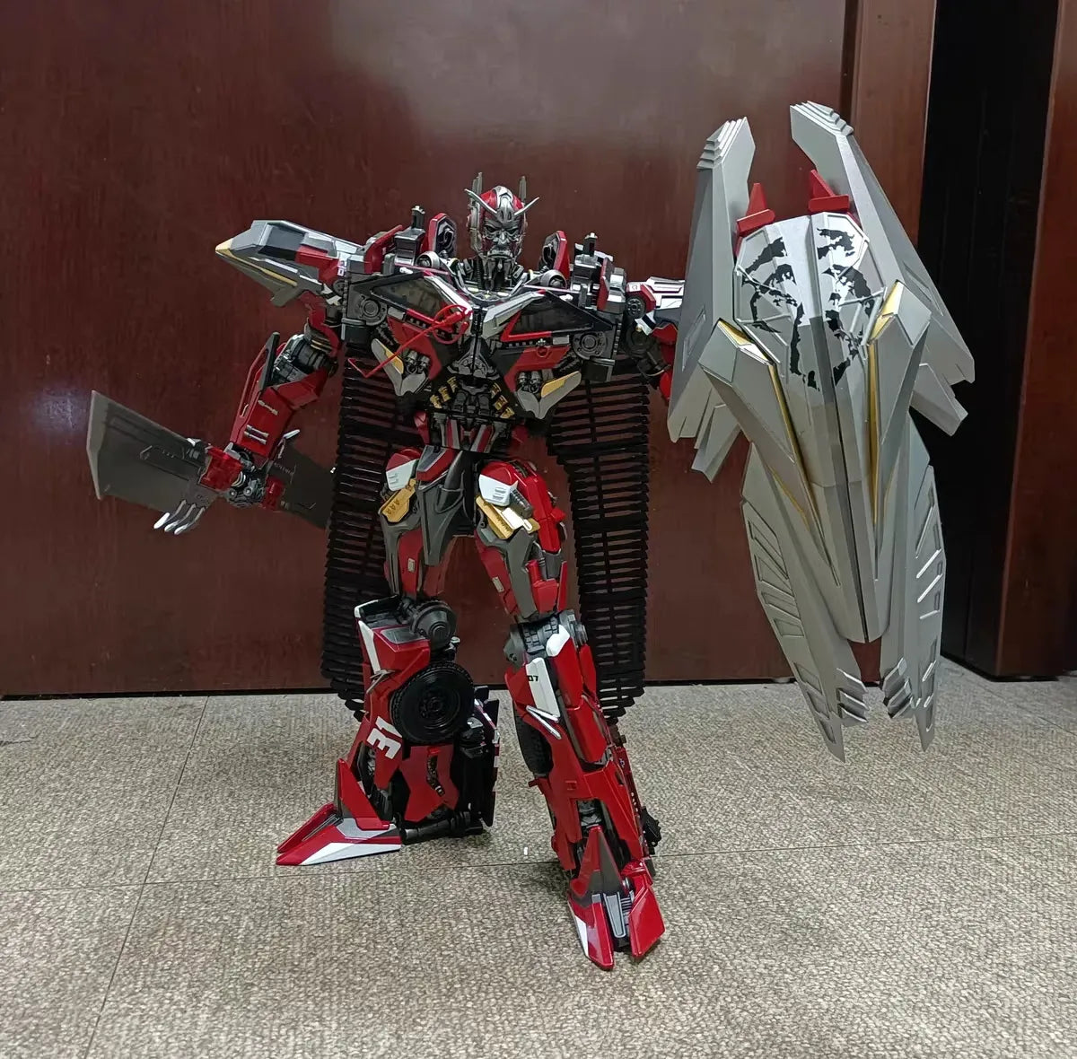 Transformers Sentinel Prime OV-01 Figure (32 cm)