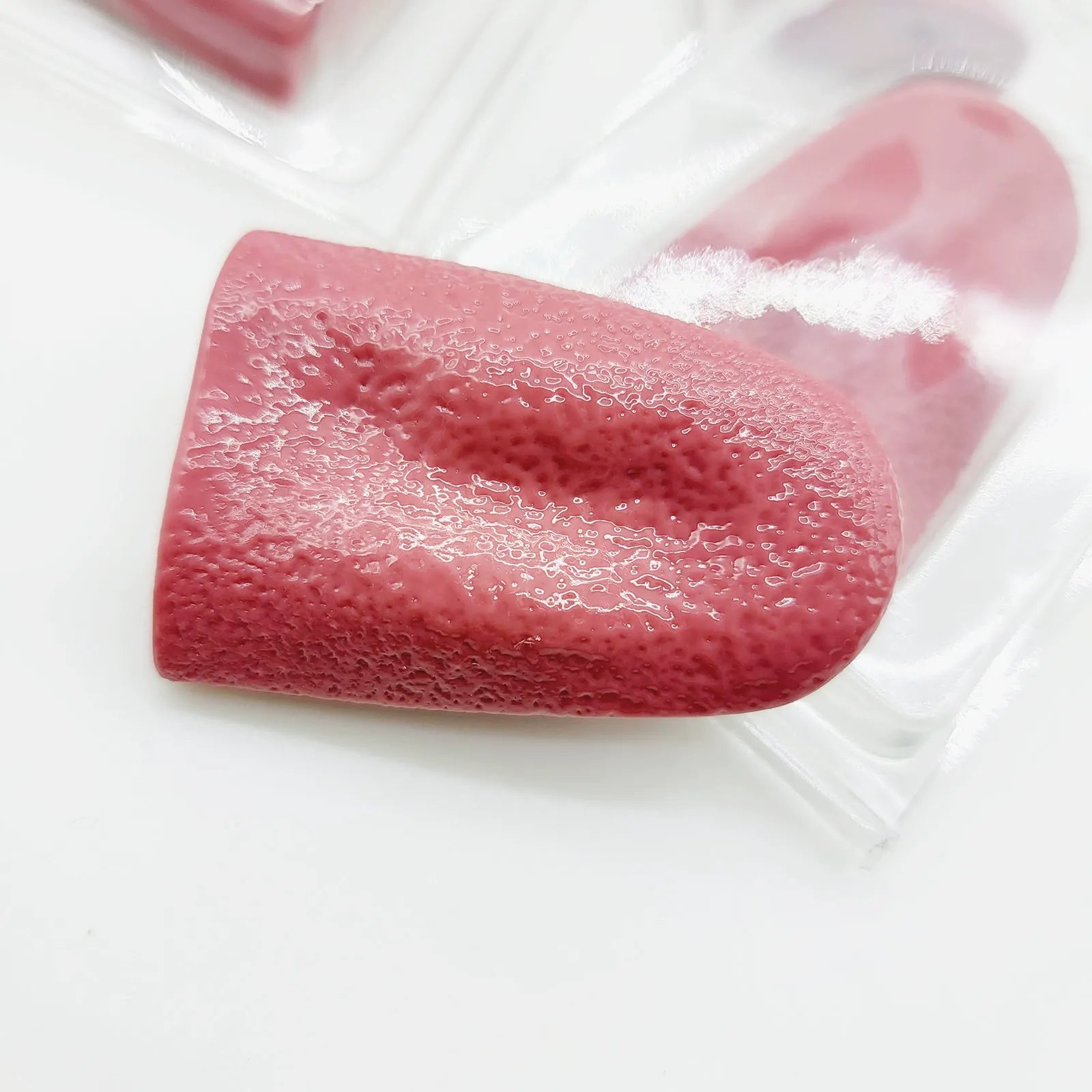 Hyper-Elastic Shock-Value Magic Tongue Prop