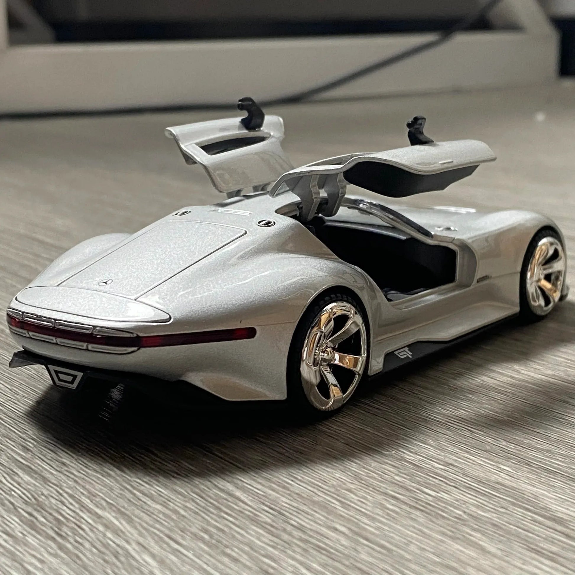 Merc AMG Vision GT 1:32 Scale Die-Cast Supercar