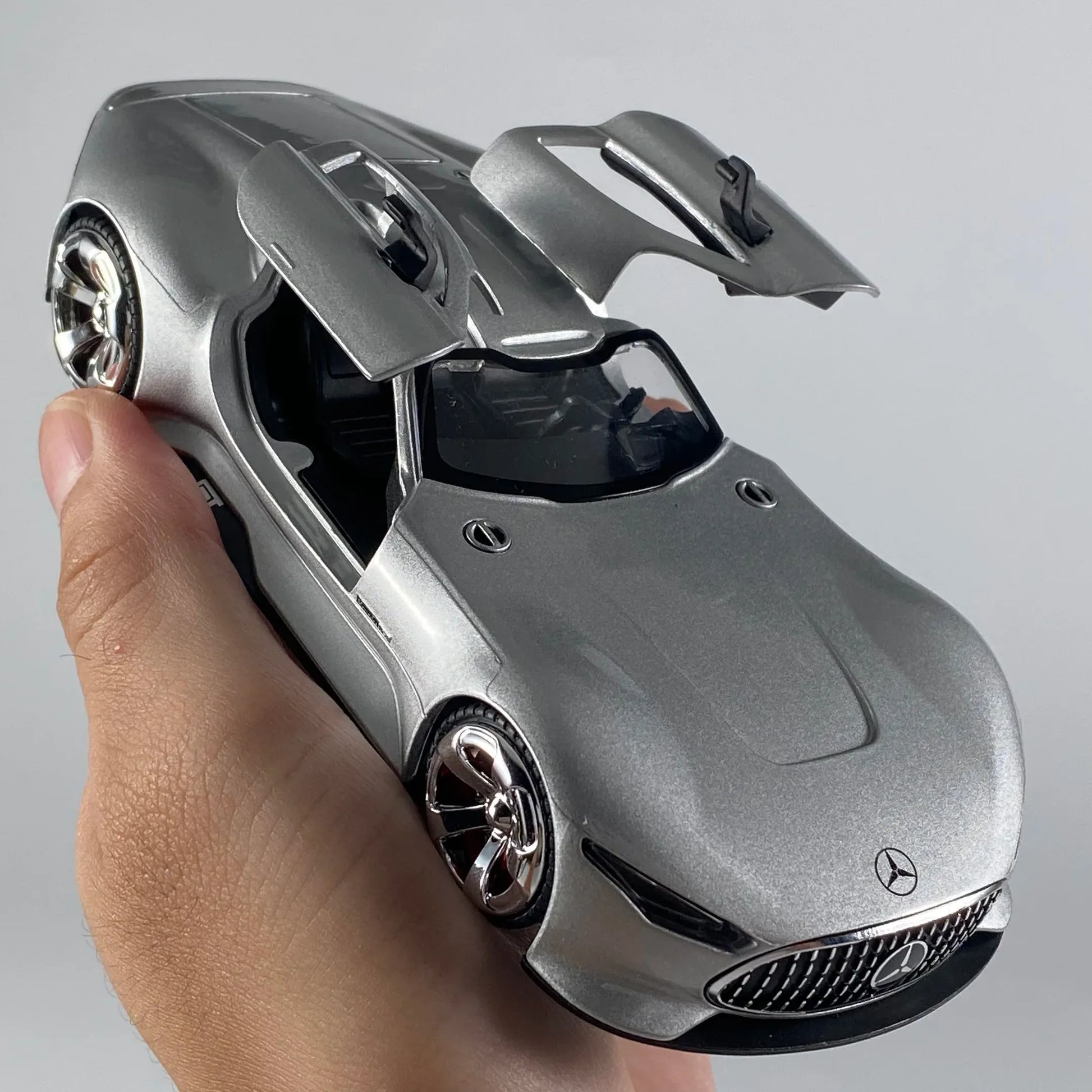 Merc AMG Vision GT 1:32 Scale Die-Cast Supercar