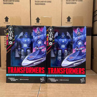 Transformers SS Voyager Class Scourge Action Figure