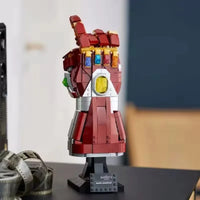 Iron Arm Infinity Gauntlet Building Blocks (675 Pcs)