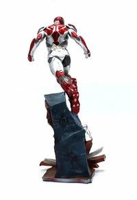 Iron Man Flight Figurine (27 cm) - Bear Hugs