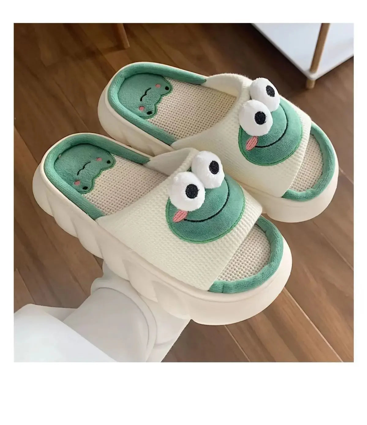 Kawaii Frog Women's Indoor Slippers – Soft, Comfy & Anti-Slip - Bear Hugs