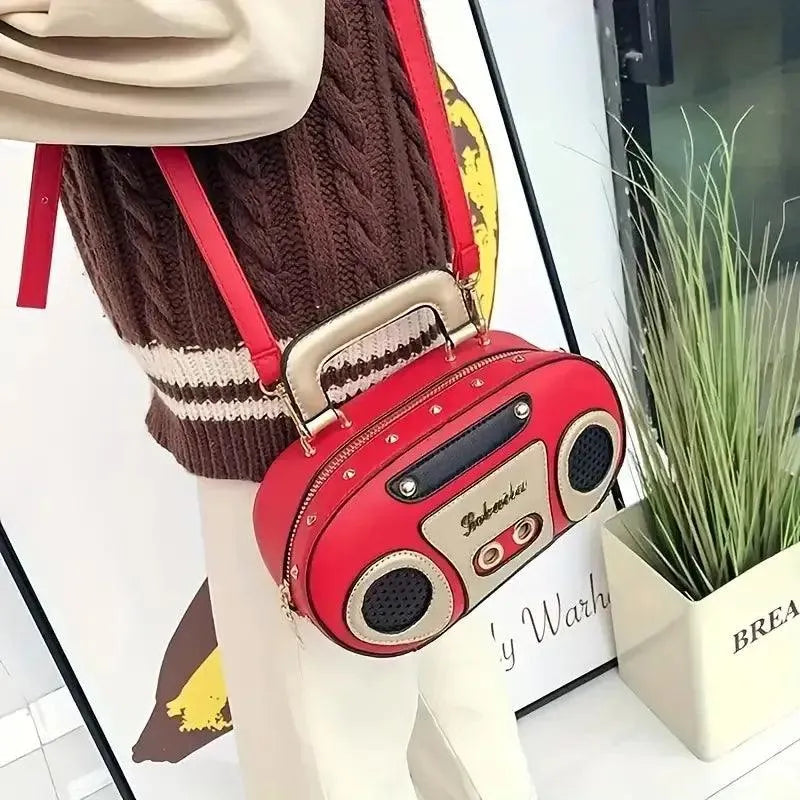 Novelty Mini Radio Shaped Handbag - Bear Hugs