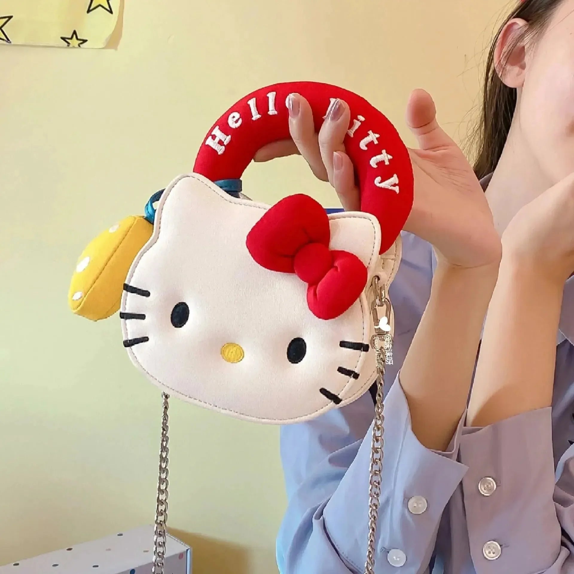 Sanliou Hello Kitty Messenger Bag