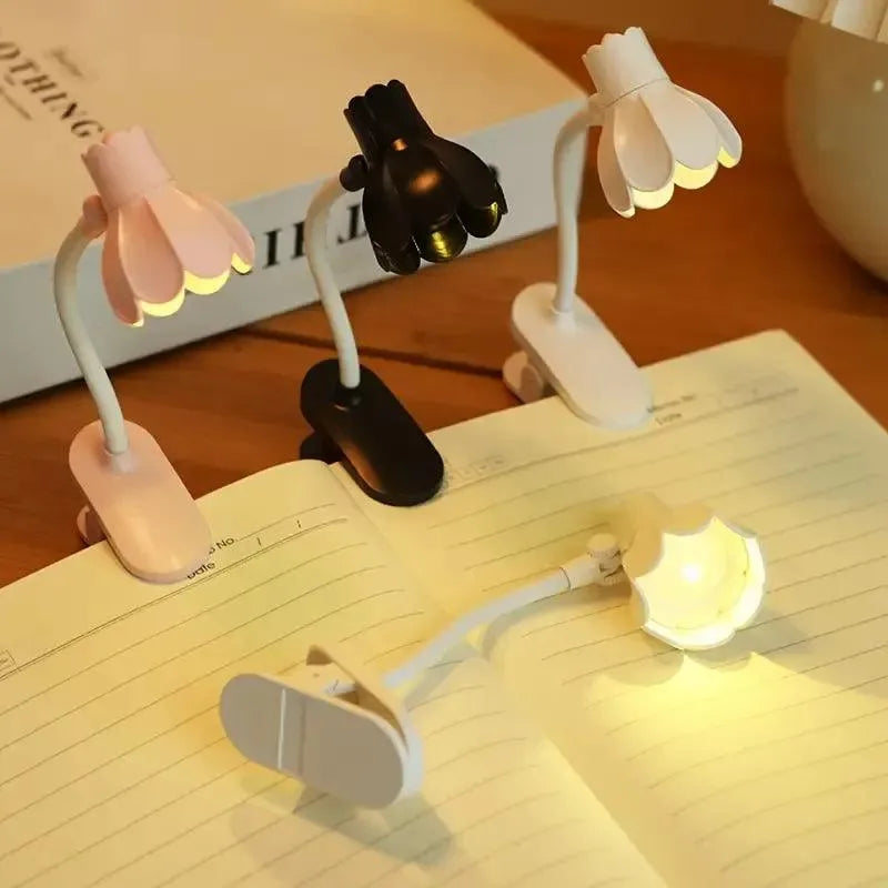 Petal-Shaped LED Clip-On Book Light - Bear Hugs