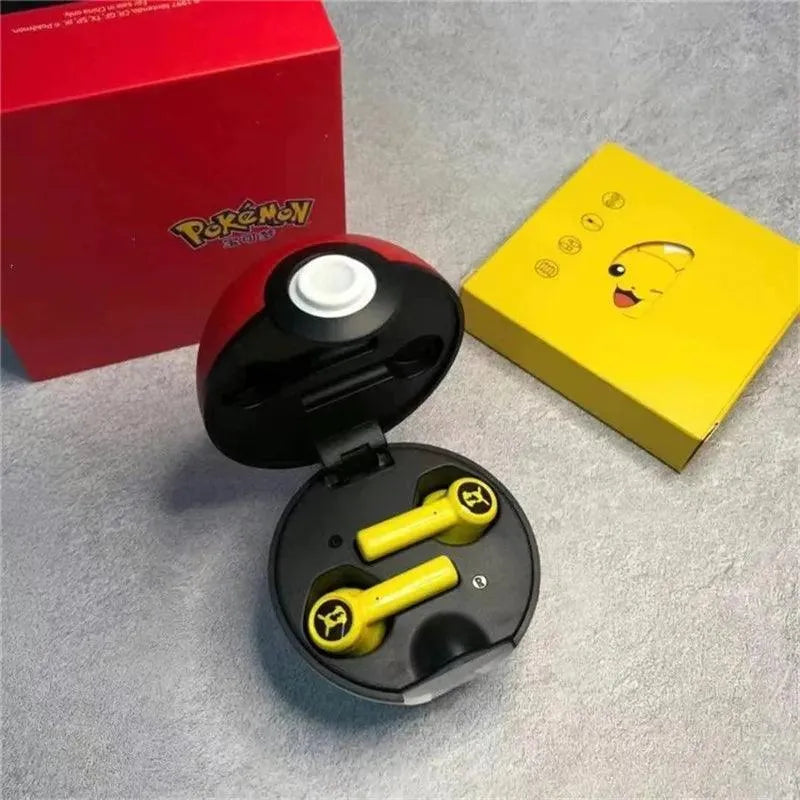 Pokemon Pikachu Themed Earphones - Bear Hugs