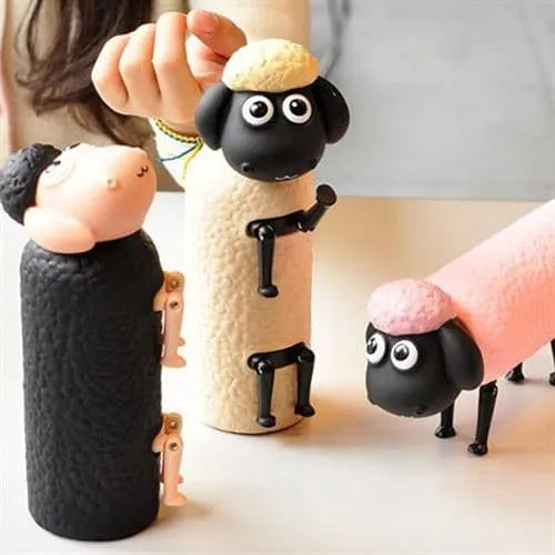 3D Lamb Expression Water Cup Cute Portable Water Cup Creative Cartoon Silicone Shell Beverage Cup - Bear Hugs