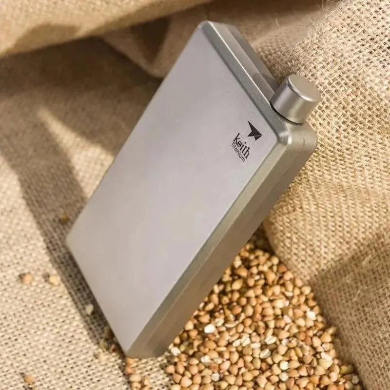 Pure Titanium Hip Flask (100 ml) - Bear Hugs