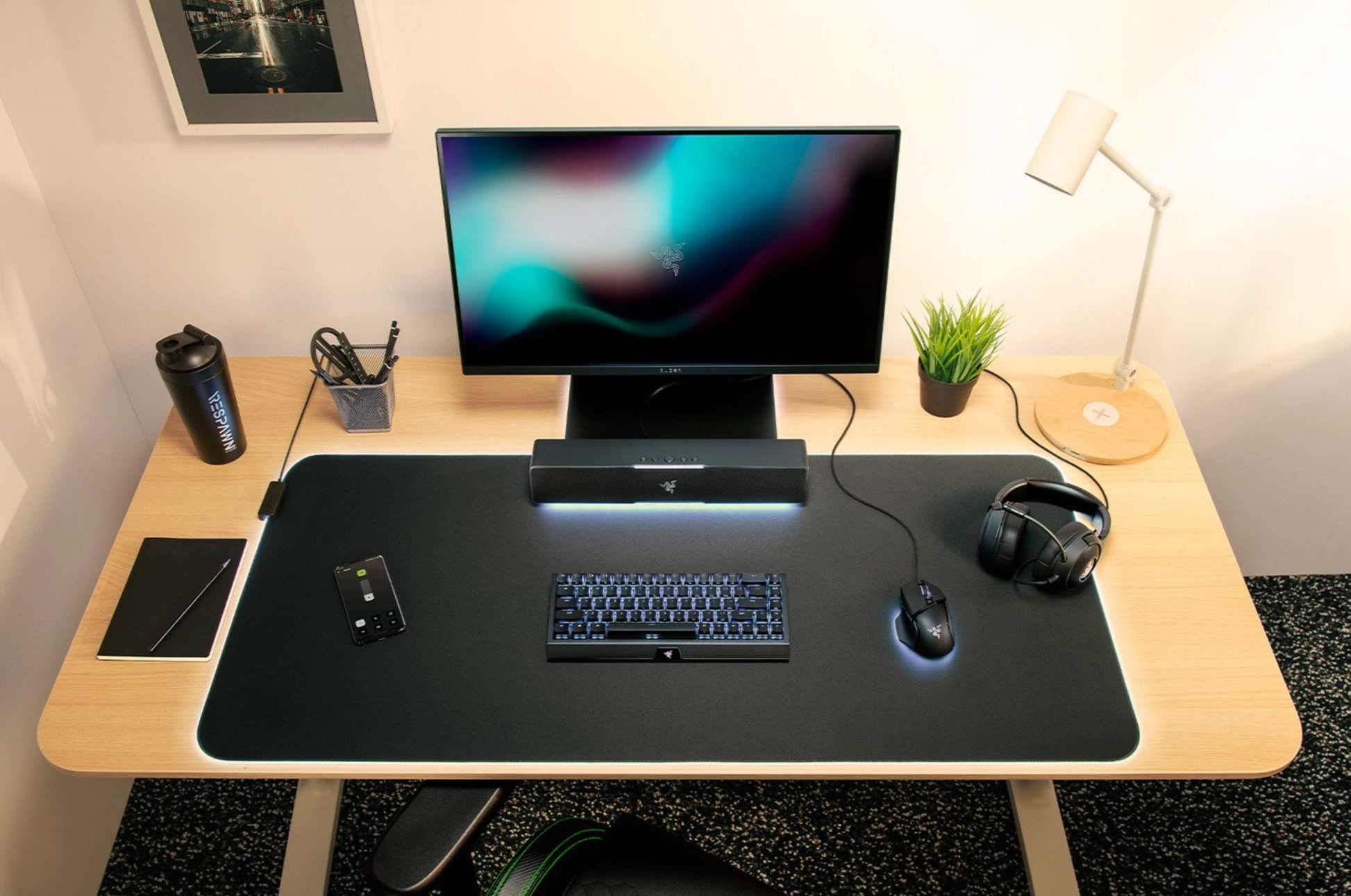 Razer Leviathan V2 X, USB Type-C Powered PC Gaming Soundbar - Bear Hugs