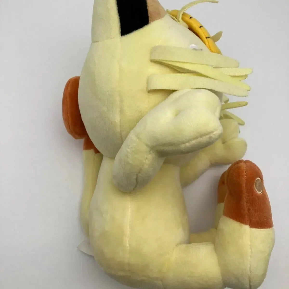 Vintage Coin Cat Meowth Plush (30 cm)