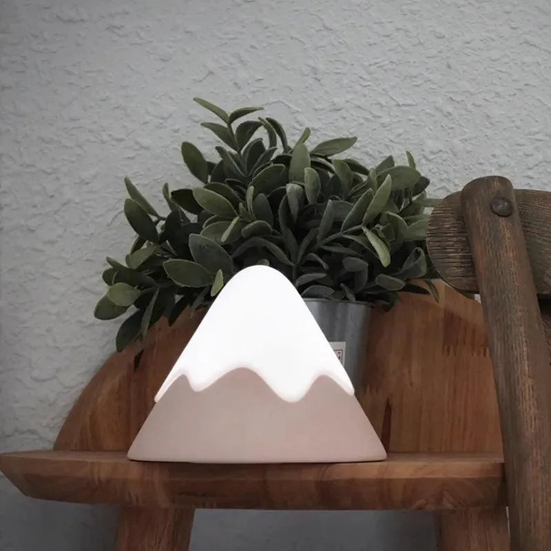 Snow Mountain Voice Controlled Lamp - Bear Hugs