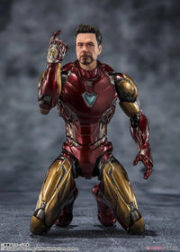 Thanos and Iron Man Endgame Figurines - Bear Hugs