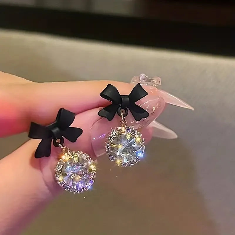 Exquisite Ribbon Snowflake Earrings