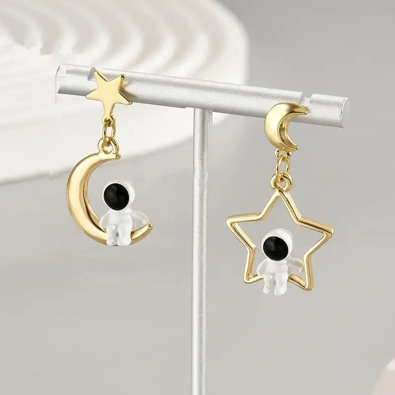 Hollow Moon Astronaut Dangle Earrings