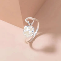 Luminous Cat Claw Ring