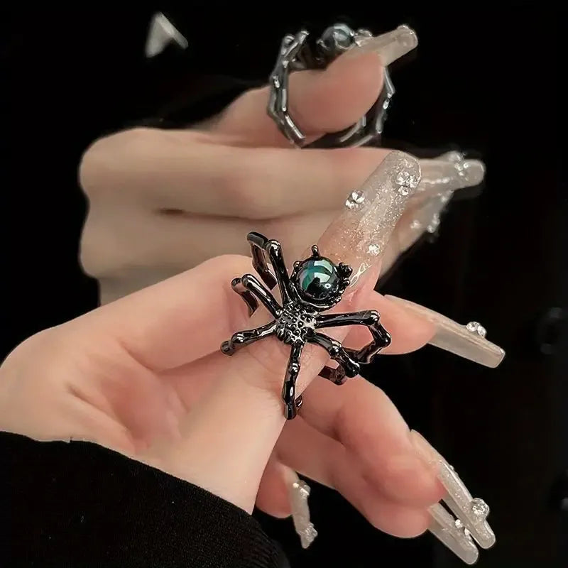 Majestic Spider Pearl Ring