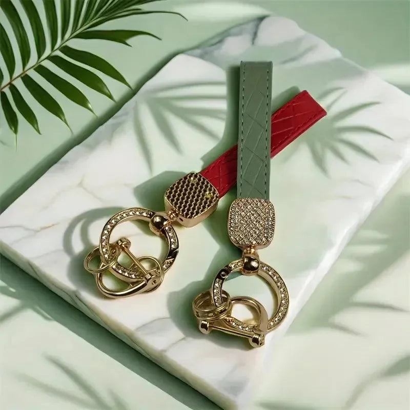 D Luxe Diamond Dazzle Keychain