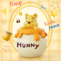 Winnie The Pooh Hunny Night Lamp - Bear Hugs