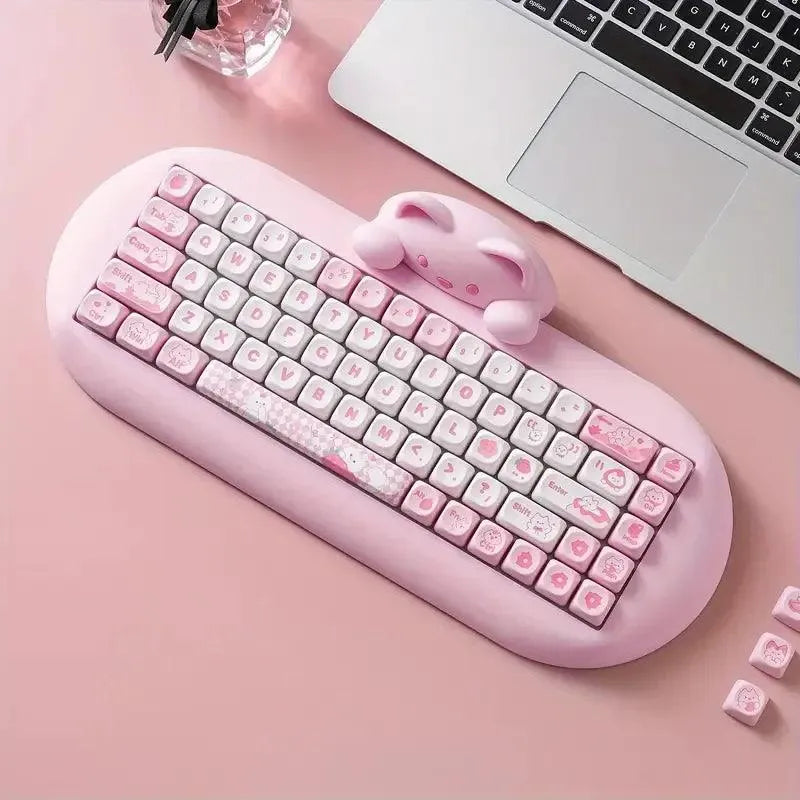 YUNZII C68 Wireless Mechanical Keyboard - Bear Hugs