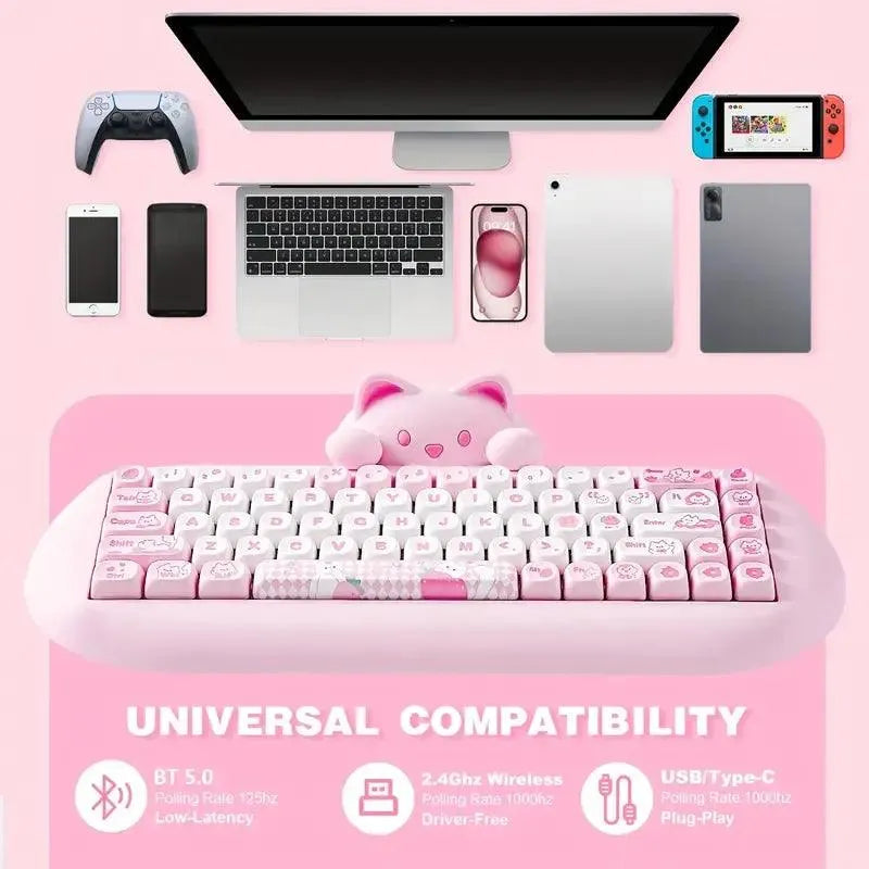 YUNZII C68 Wireless Mechanical Keyboard - Bear Hugs