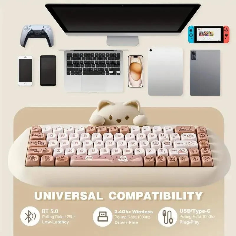 YUNZII C68 Wireless Mechanical Keyboard - Bear Hugs